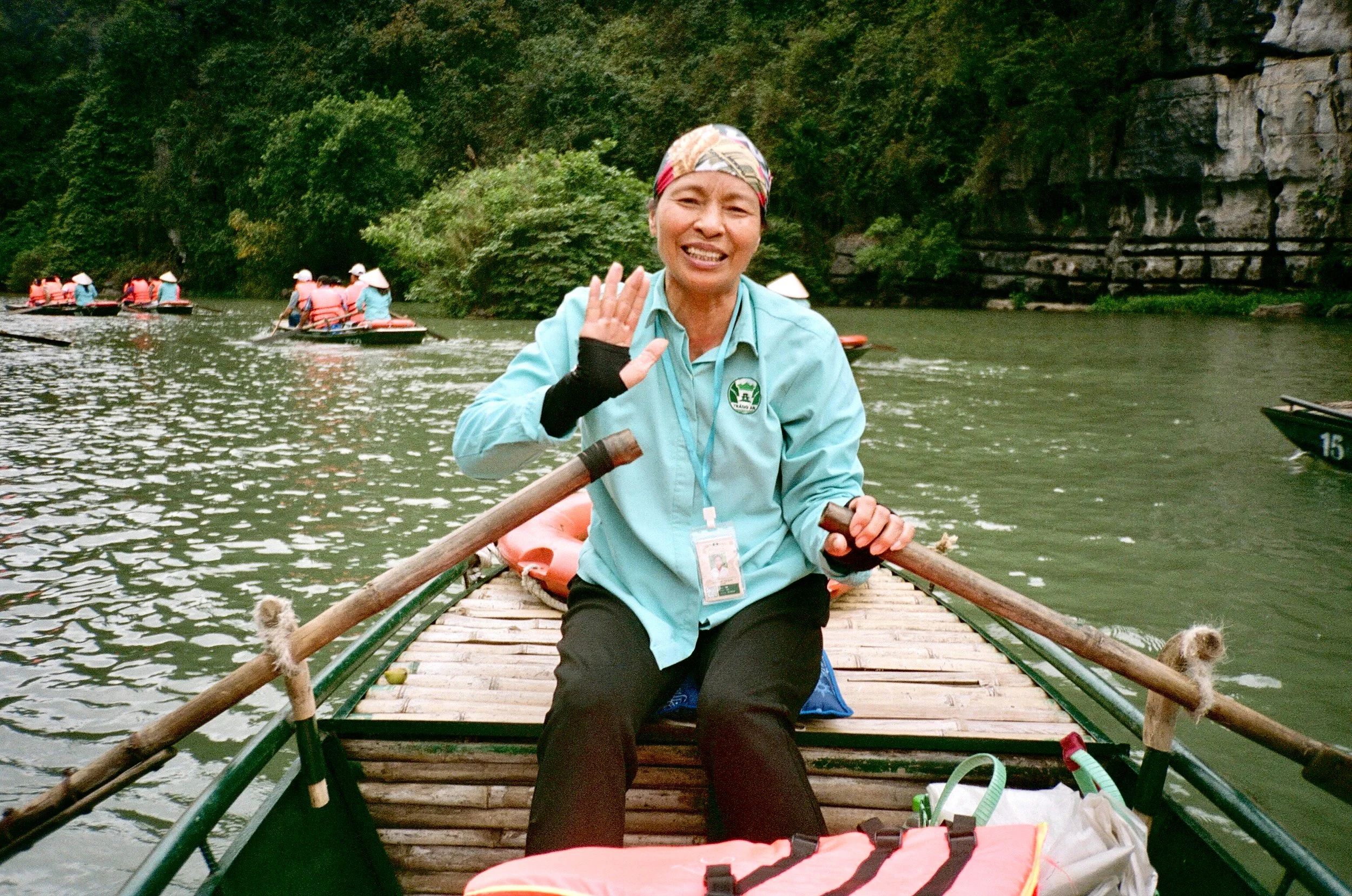 Boat Tour – Trang An, Vietnam.