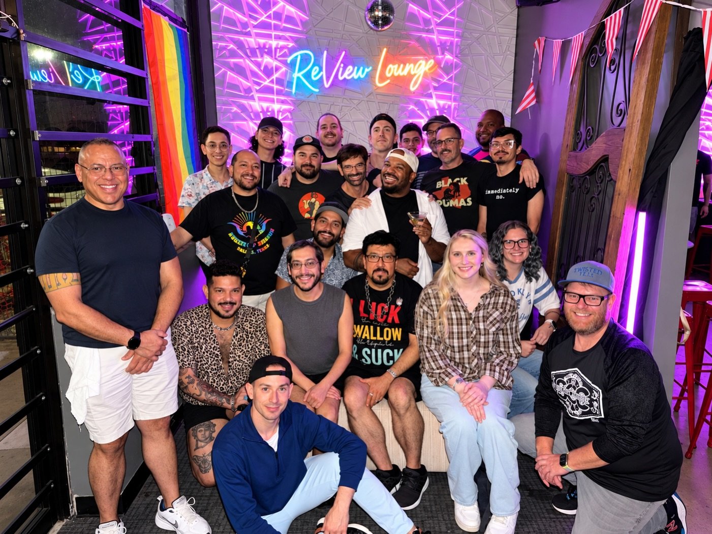 What a fun night for tonight! If you know you know 😉!🥂 We will see you one the next one!  #gaydallas #reviewloungedallas
