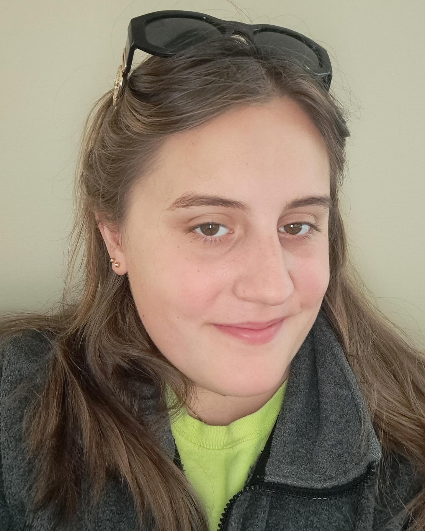 Meet the panelist: Eva is an 18 year old girl from Ridgefield. &ldquo;I transitioned at age 6. I love playing tennis and being active. I like hanging out with my friends by walking in town, going to the mall, and going to the beach. I am currently a 