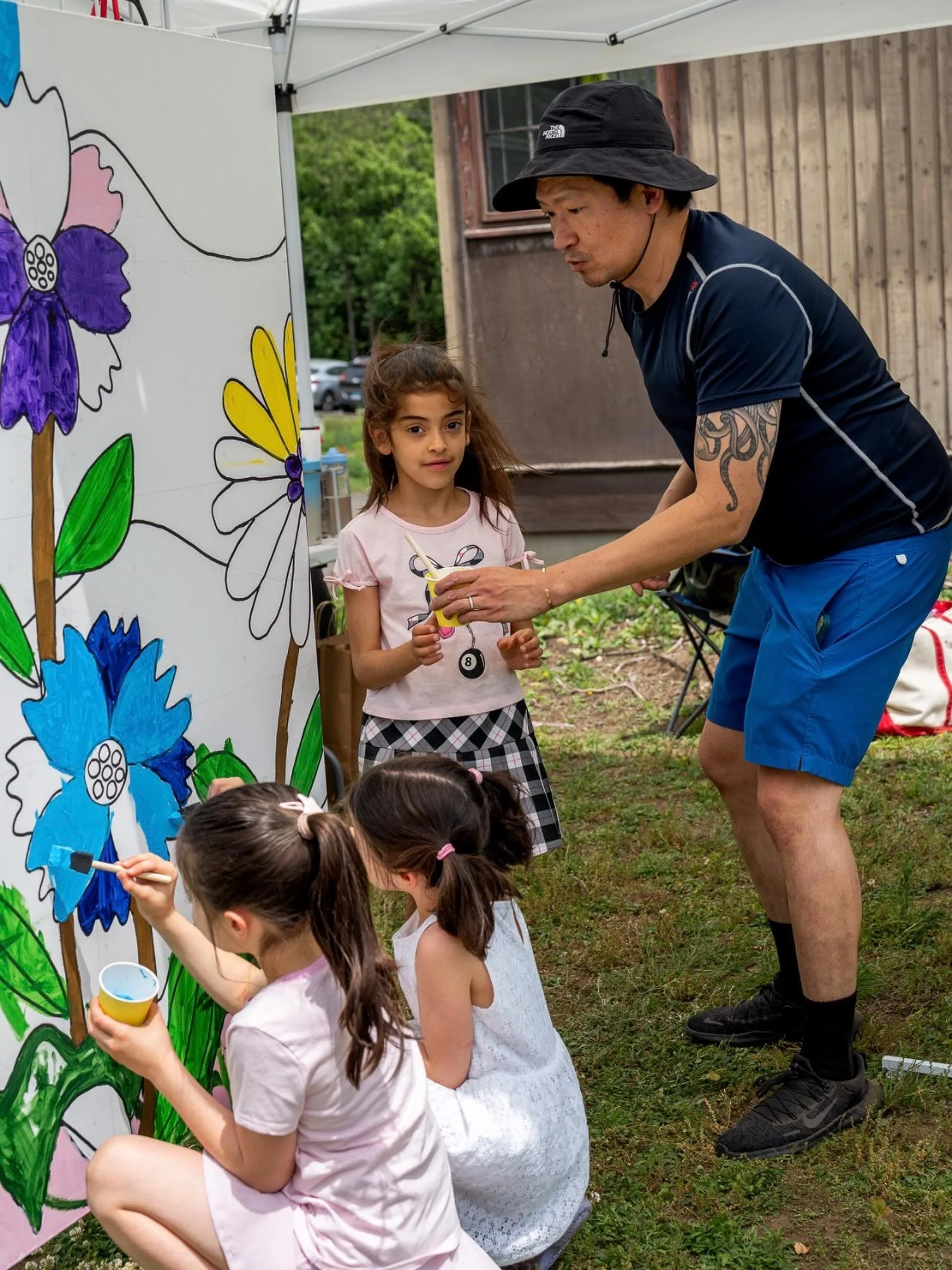 🚨 Reminder 🚨 The opening reception for the @duckamuck exhibit at @wiltonlibrary_ct is tomorrow evening, June 5, from 6:00&ndash;7:30 PM!!

The event is free and open to the public, with refreshments served. The exhibit will available for viewing th