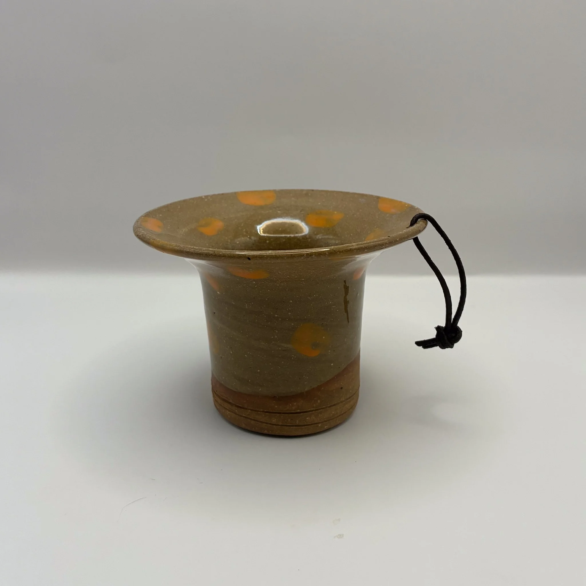 Yellow-Spotted Tea Steeper