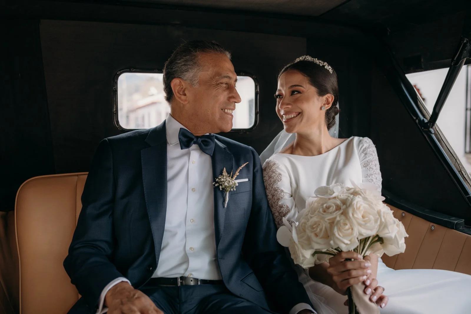 wedding-photography-Antigua_Guatemala-41.jpg