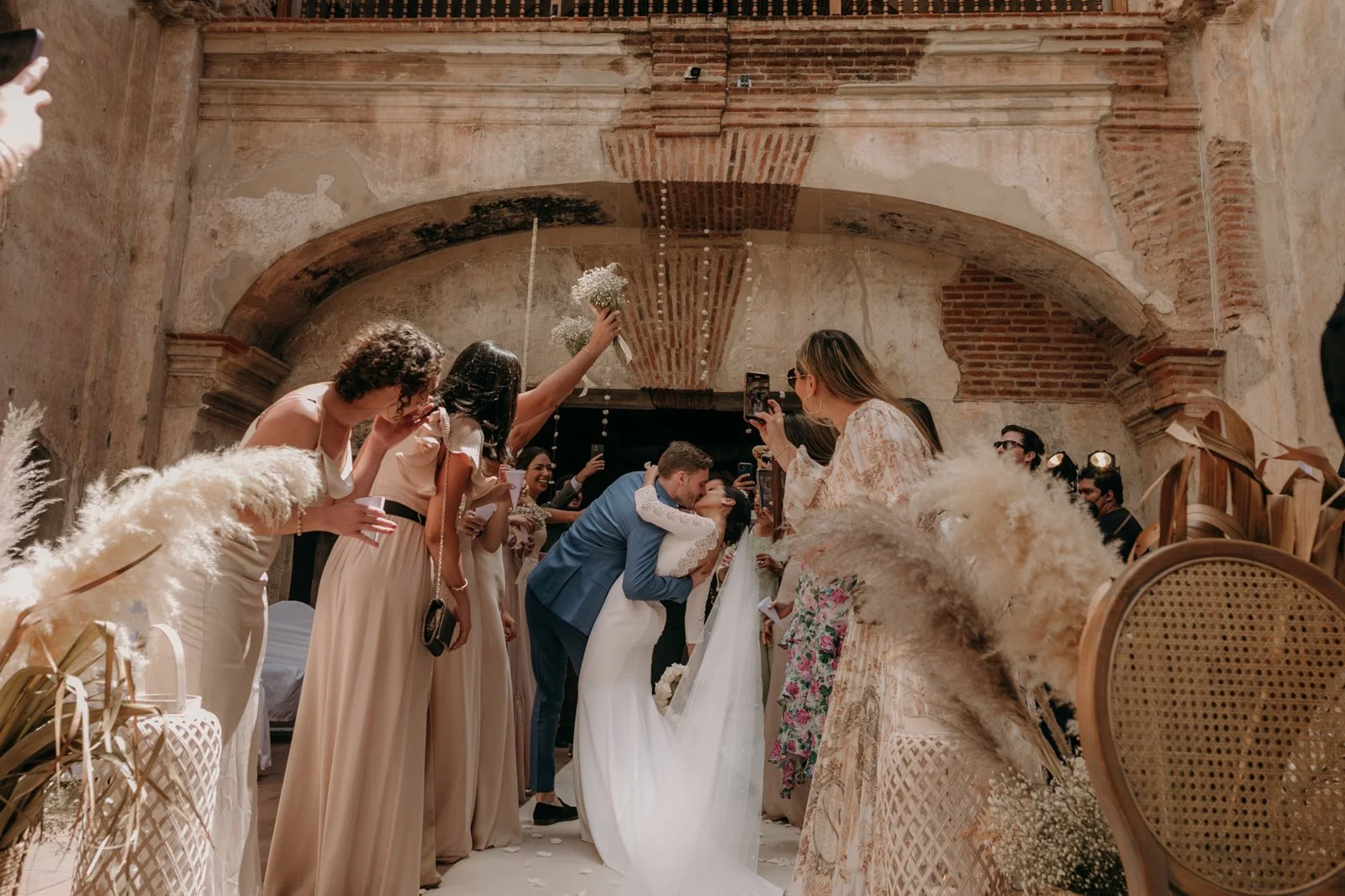 wedding-photography-Antigua_Guatemala-70.jpg