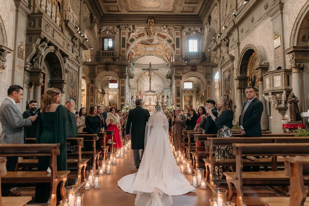 wedding-photographers-spain-italy-37-1_Xy4OZl9PBN3991XIqTVA.jpg