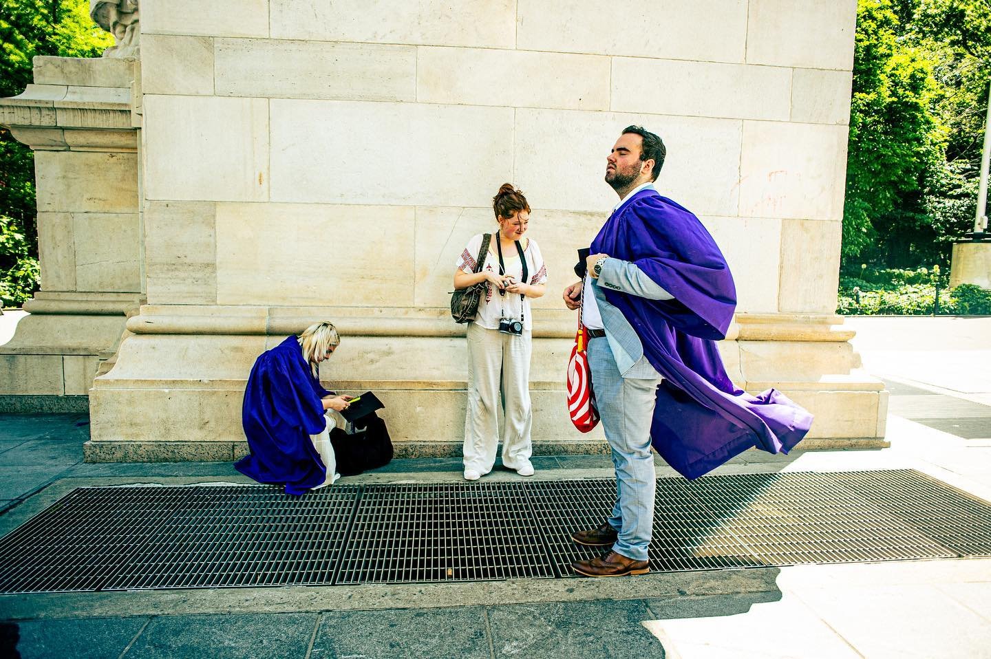 Fotograf&iacute;a de Calle y con Nikon Df, una SD de 32 gigas que no formatee😂
No se necesitan mas de 15 mega pixels para hacer calle
Mas informaci&oacute;n o preguntas acerca de fotograf&iacute;as, t&eacute;cnicas, c&aacute;maras , color o hacer un