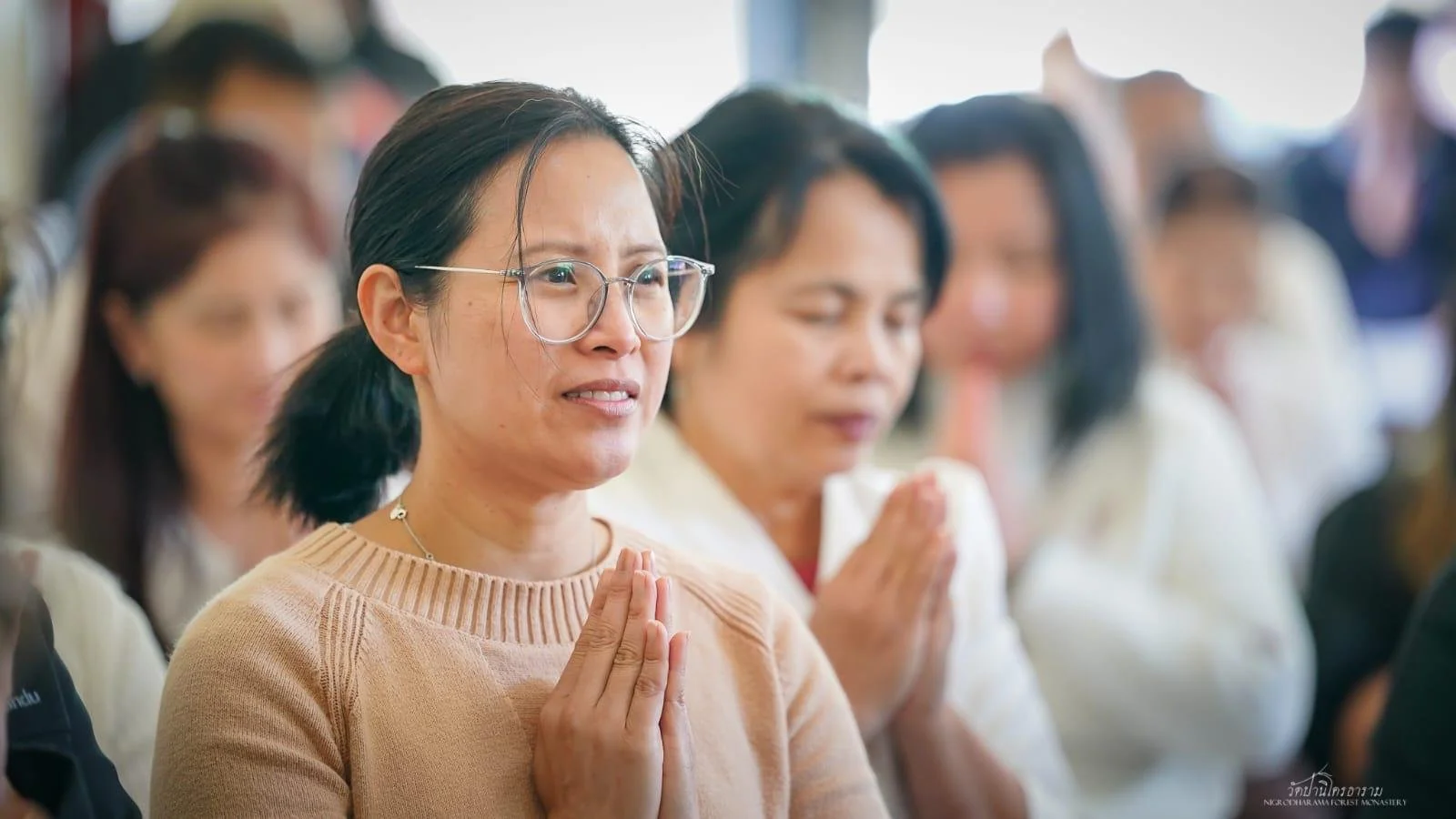 Pha Pra Robe Offering Ceremony 2025