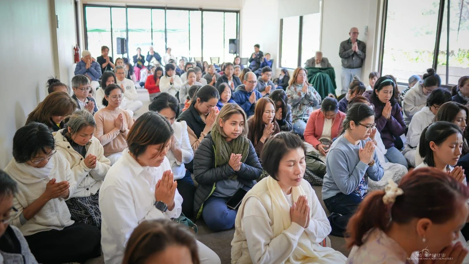 Pha Pra Robe Offering Ceremony 2025