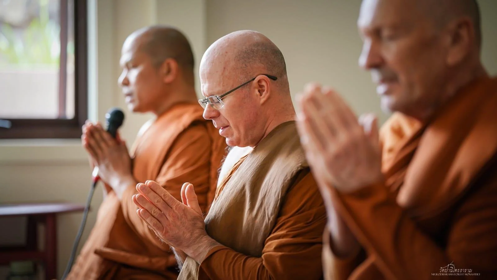 Pha Pra Robe Offering Ceremony 2025