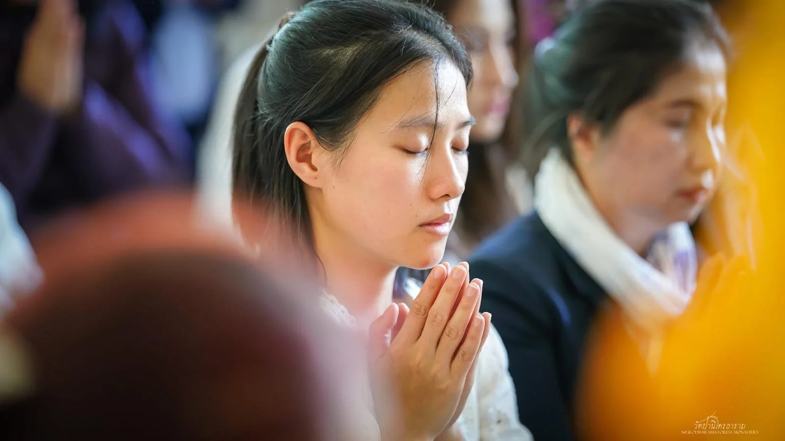 Pha Pra Robe Offering Ceremony 2025