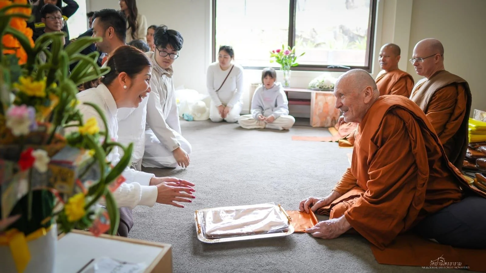 Pha Pra Robe Offering Ceremony 2025