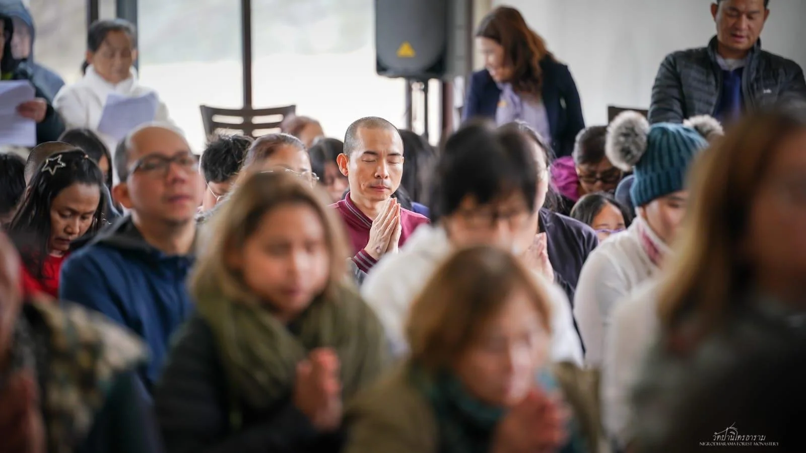 Pha Pra Robe Offering Ceremony 2025