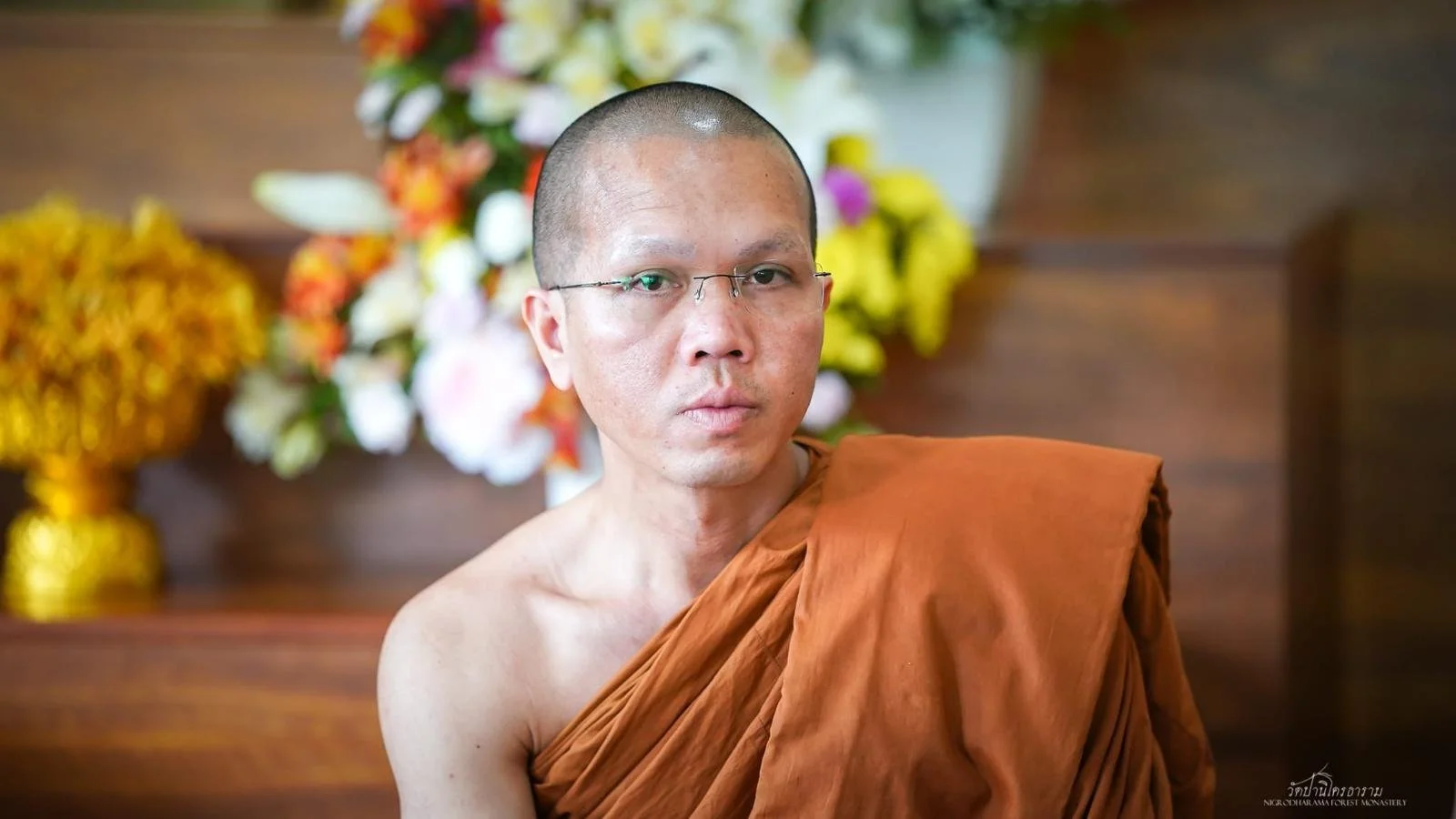 Pha Pra Robe Offering Ceremony 2025