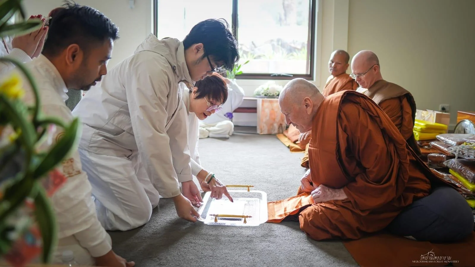 Pha Pra Robe Offering Ceremony 2025
