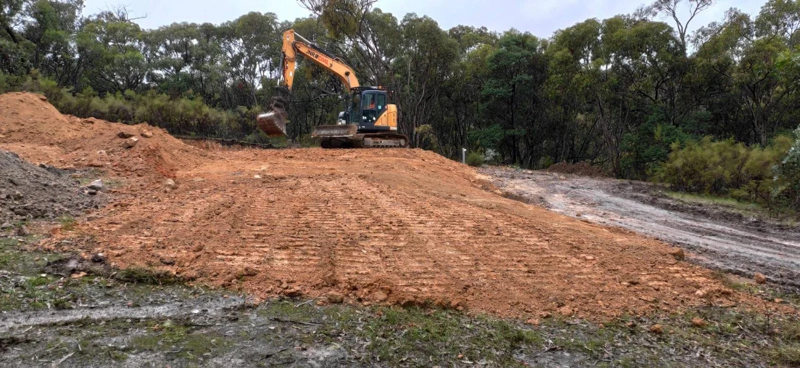 Planning and construction of new kuti for Tan Ajahn Dtun 2026