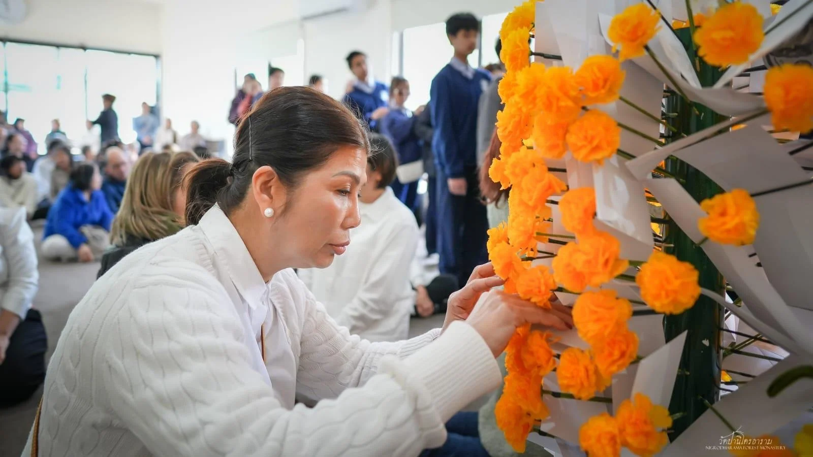 Pha Pra Robe Offering Ceremony 2025