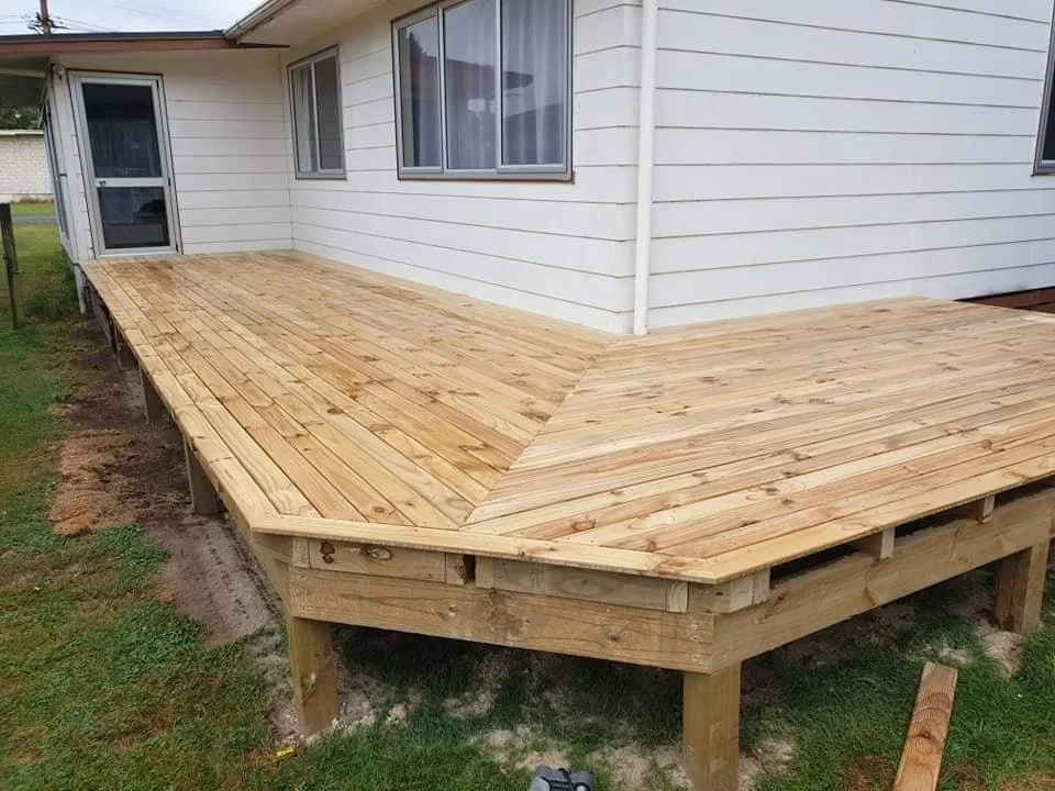 Corner Deck.jpg