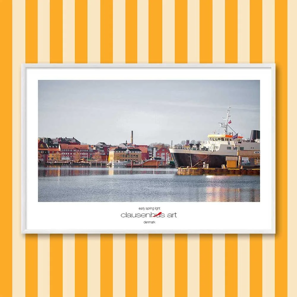 Titel: Frühlingslicht (grafische Linie)