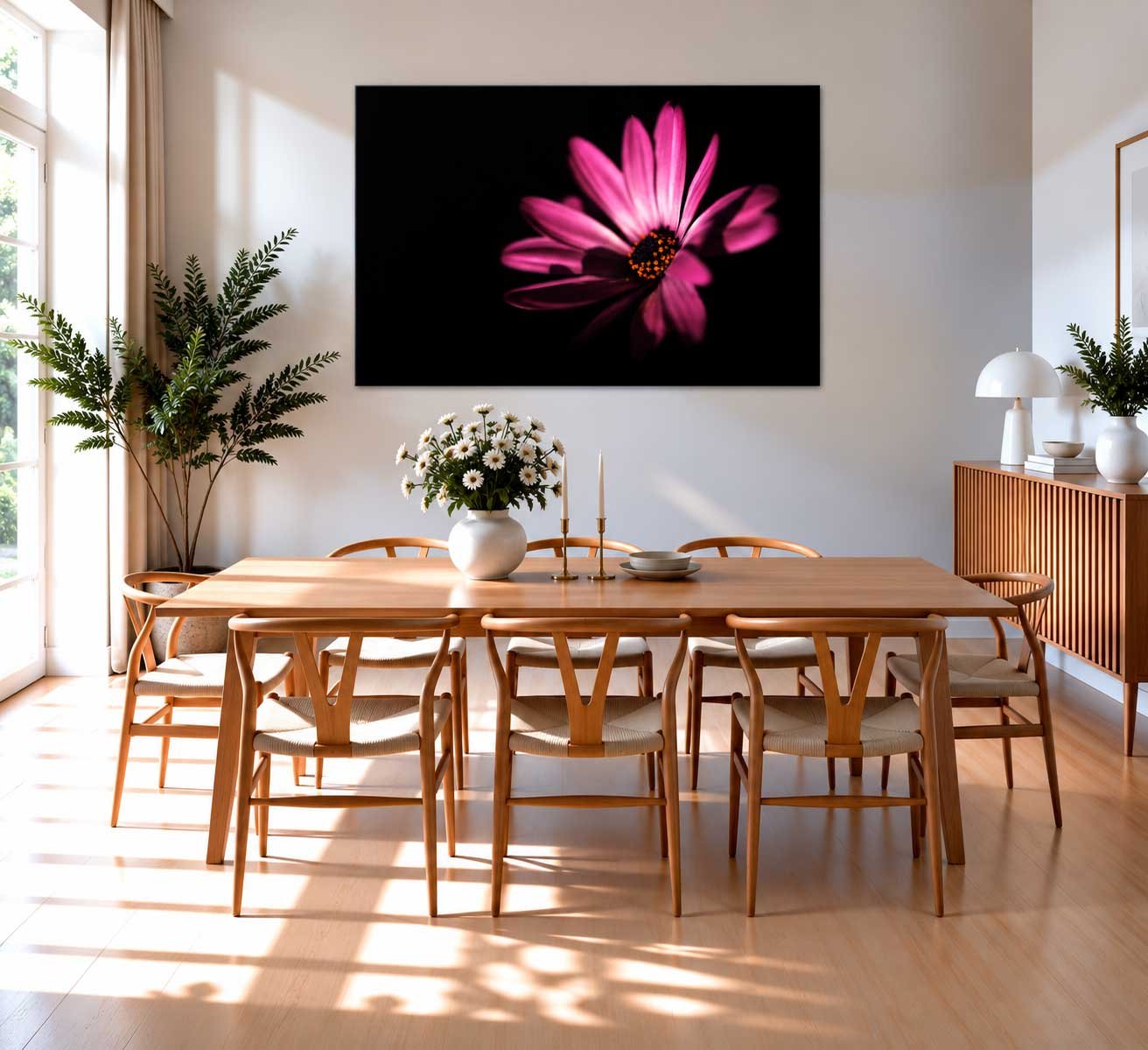 Skandinavisk-spisestue-med-blomsterkunst(15).jpg