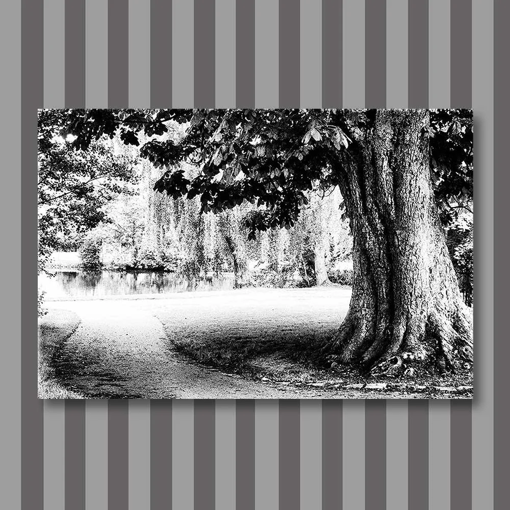 Titel: Ein Spaziergang im Park (Leinwand)