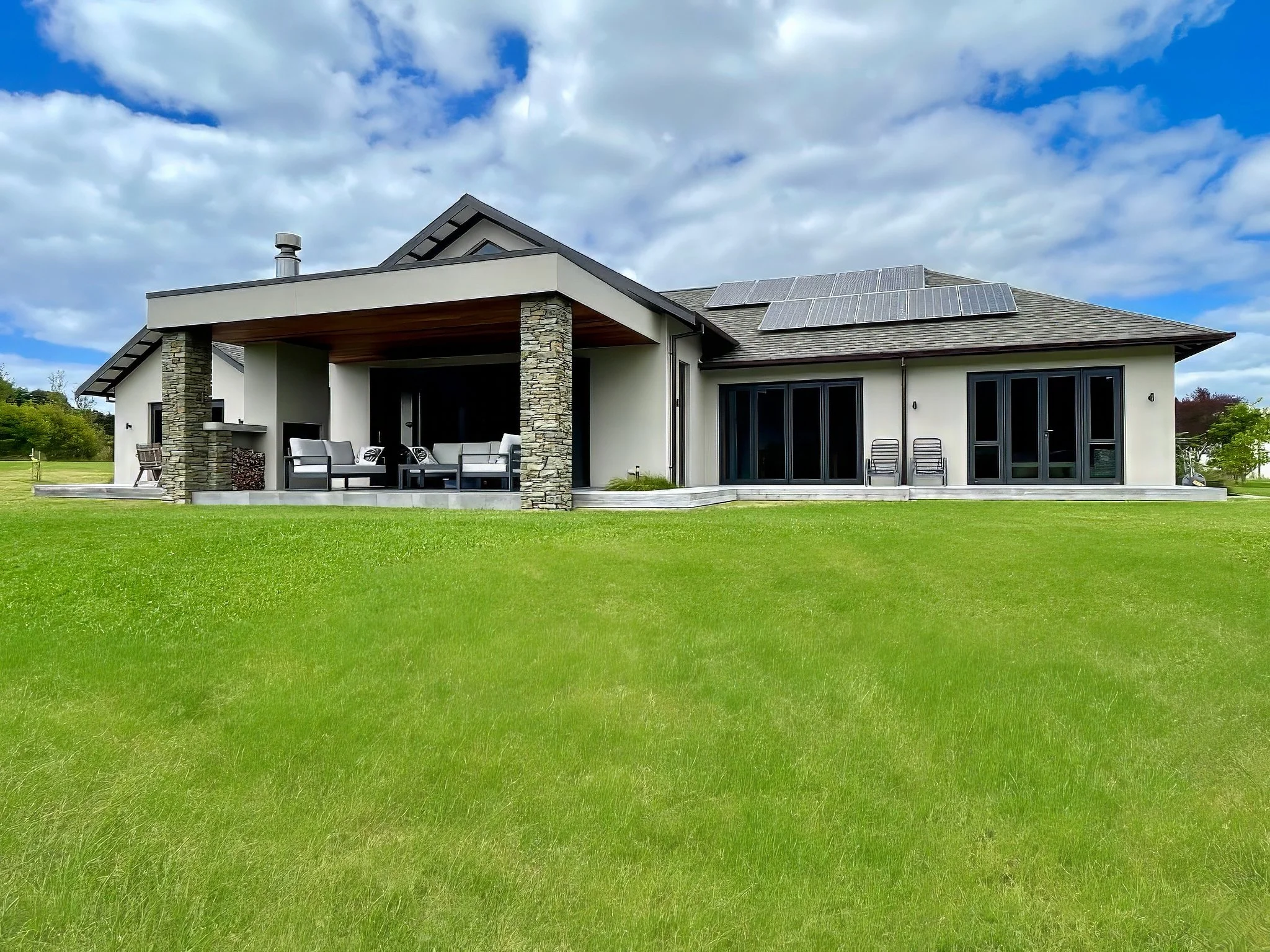 luxury home made with Porotherm blocks imported from Europe exterior