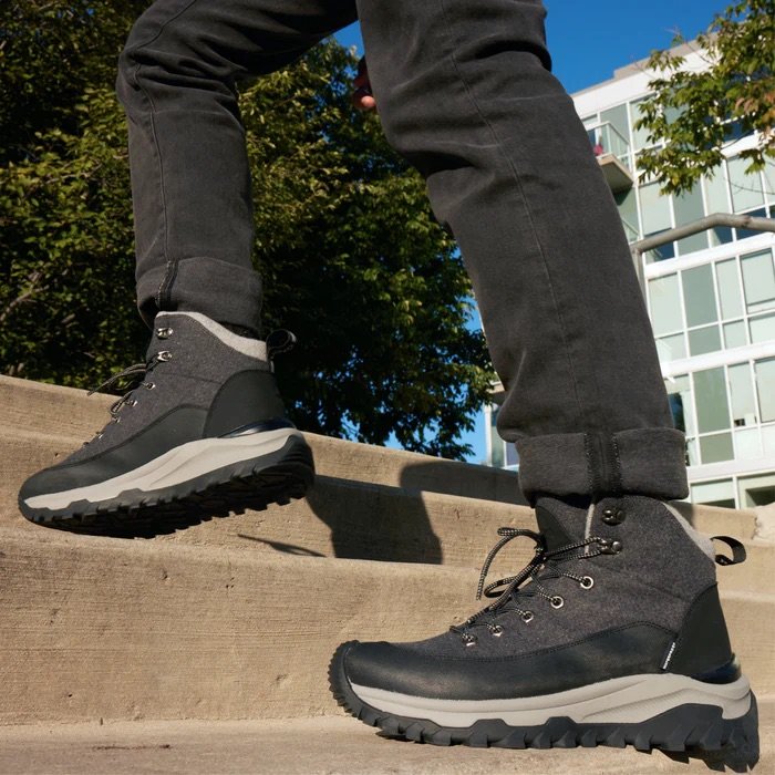 Uovo-MensProduct3_Winter_GreyFleece-11.jpeg