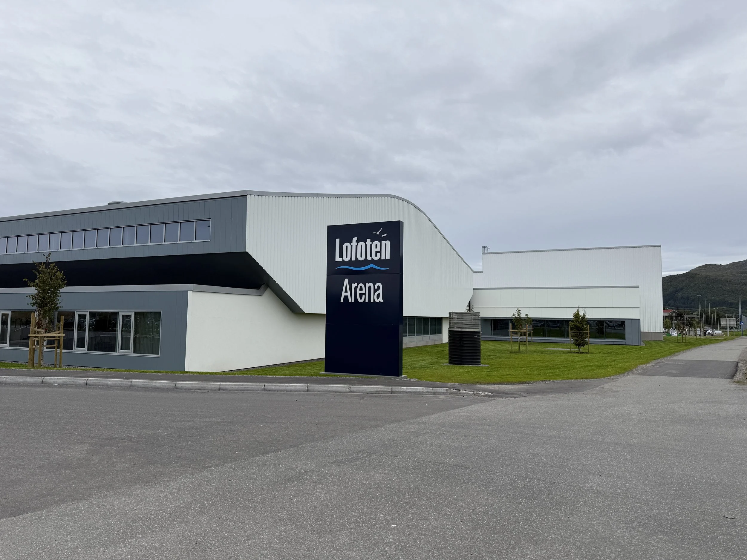 Vestvågøy Folkebad/Lofoten Arena, Leknes