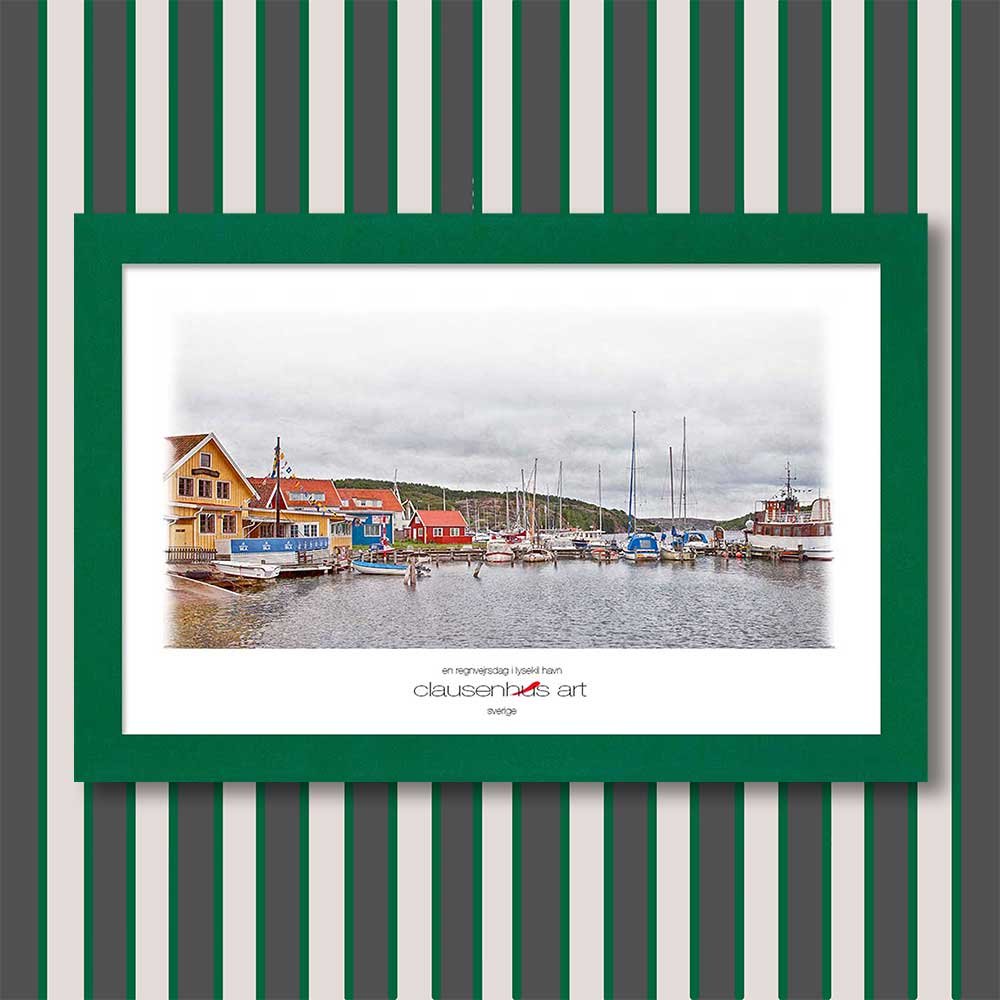 en-regnvejrsdag-i-lysekil-havn-copy.jpg
