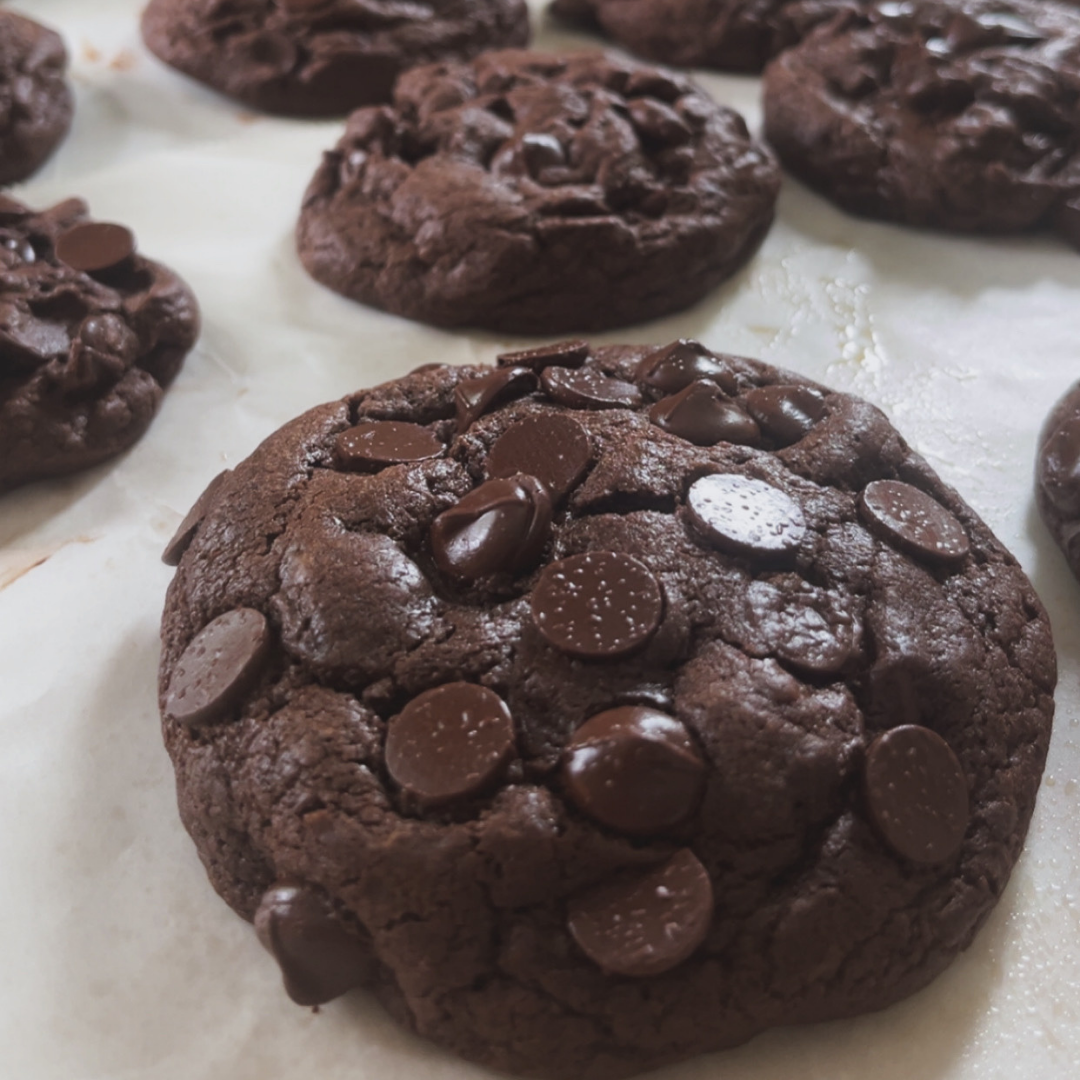 Brownie Chocolate Chip Cookies
