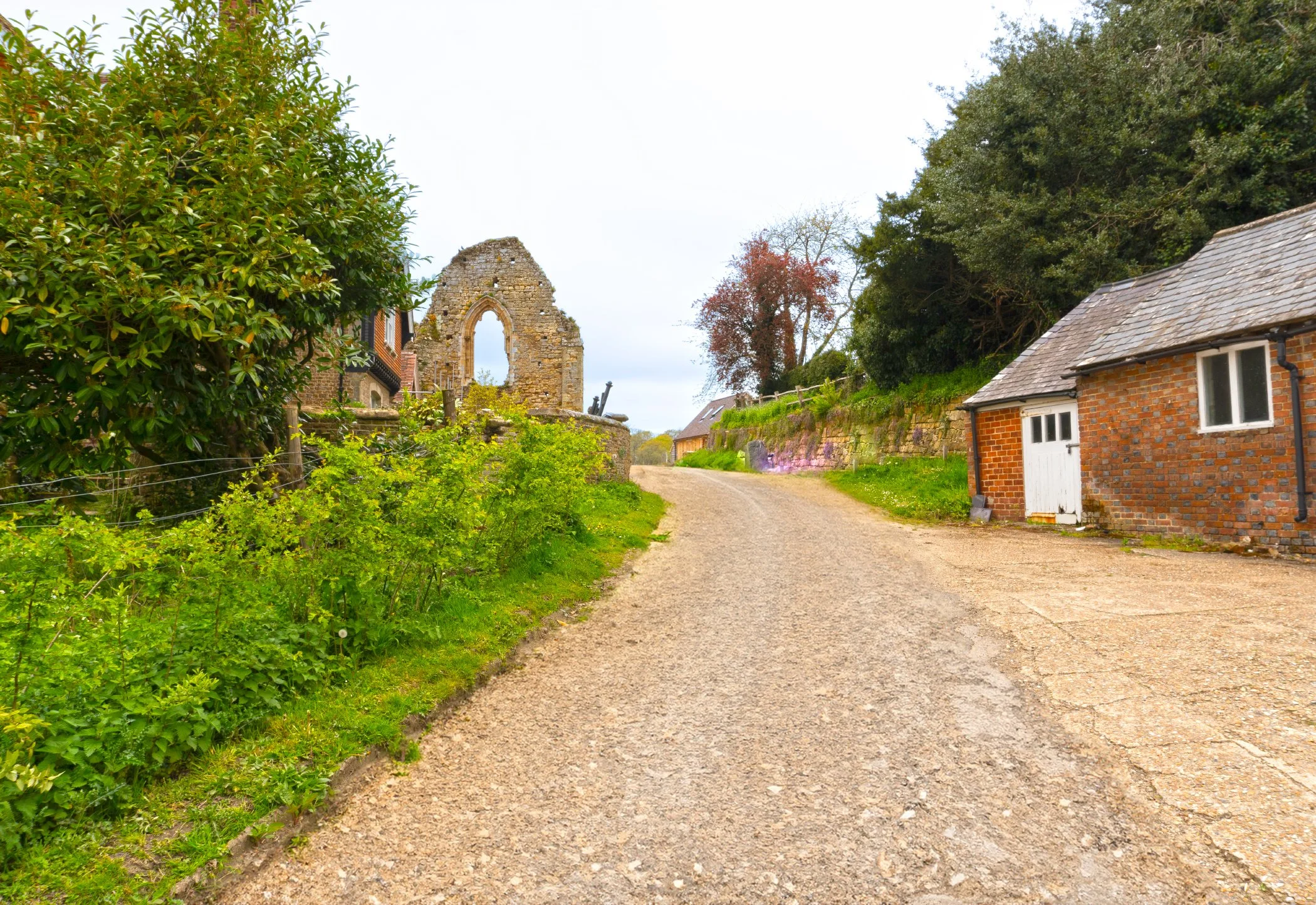 DCS02171 - Gravel road.jpg