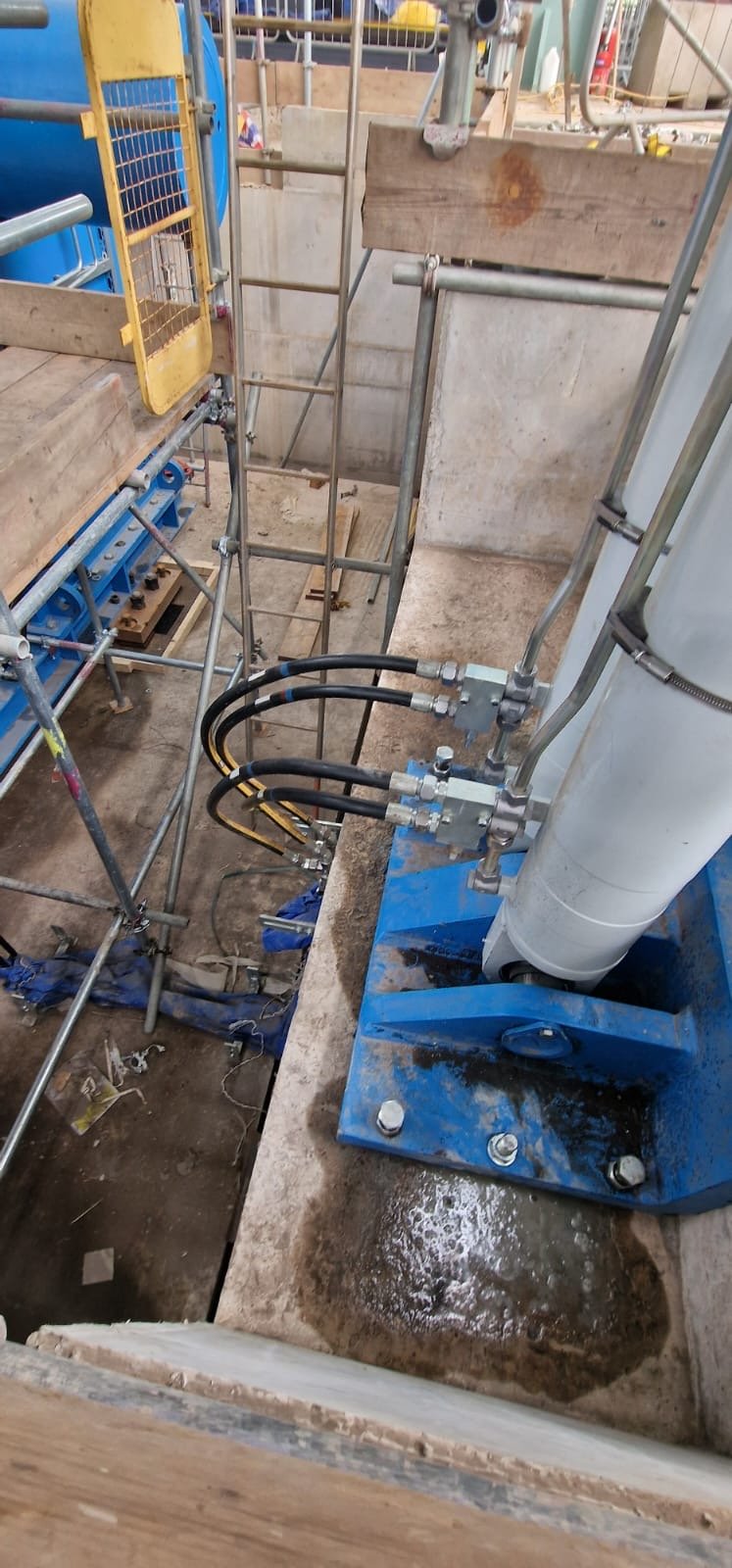 Hydraulic machinery installation.jpg