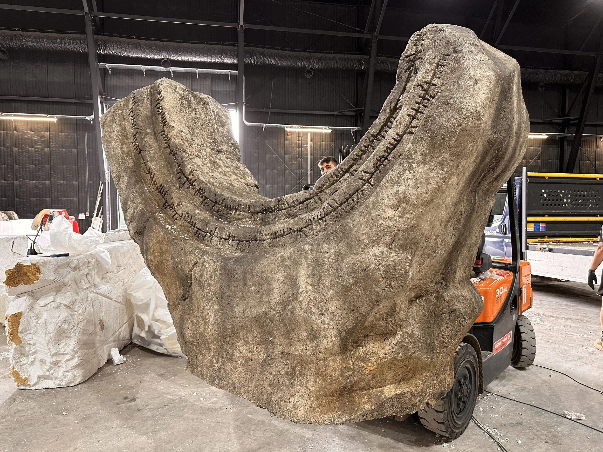 Rings of Power S2 - Dwarven Altar [Cut] 
Modeller - Simon Martin
Sculptor - Tegan Kelly 
