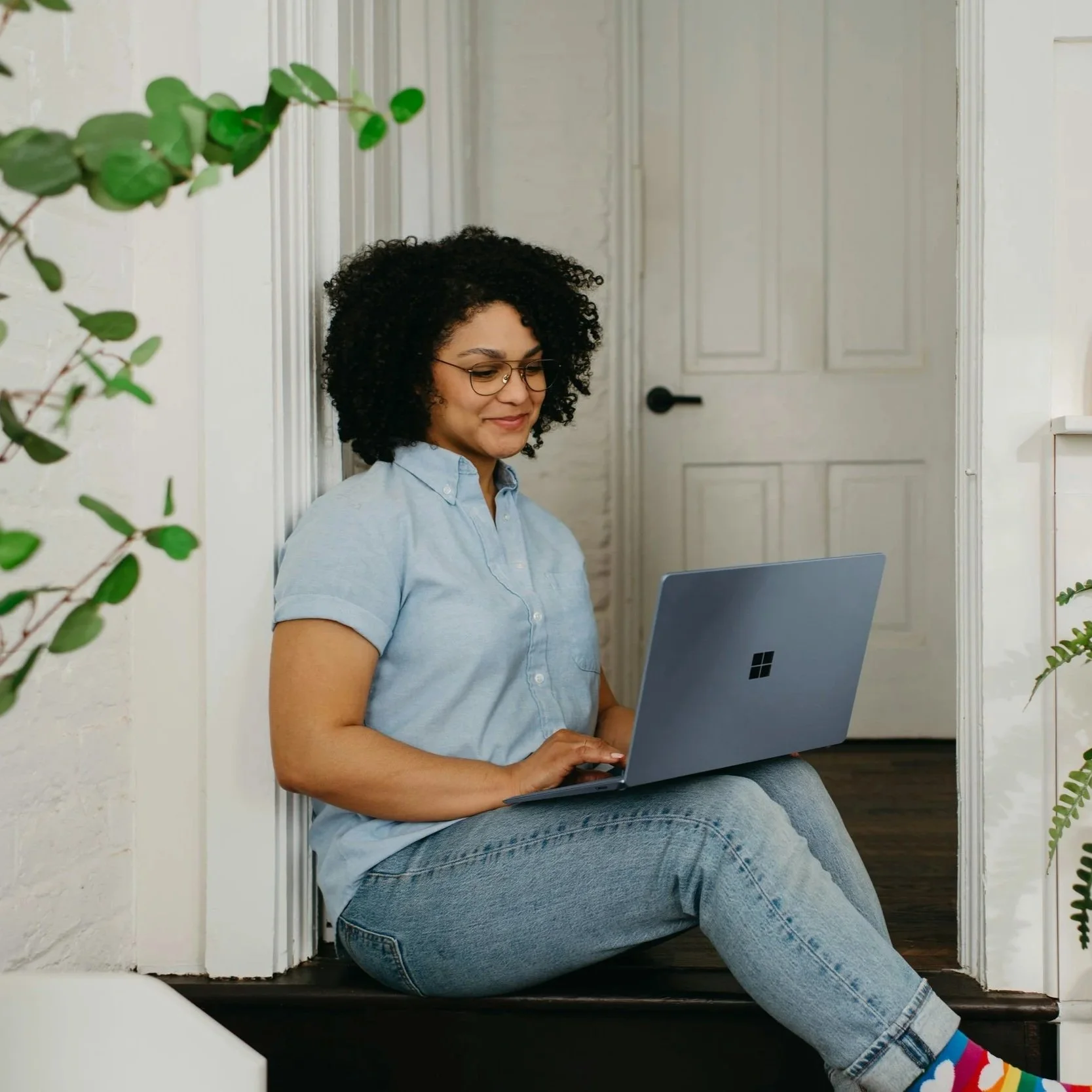 surface-ddcLX7Iis44-unsplash+%283%29.jpg
