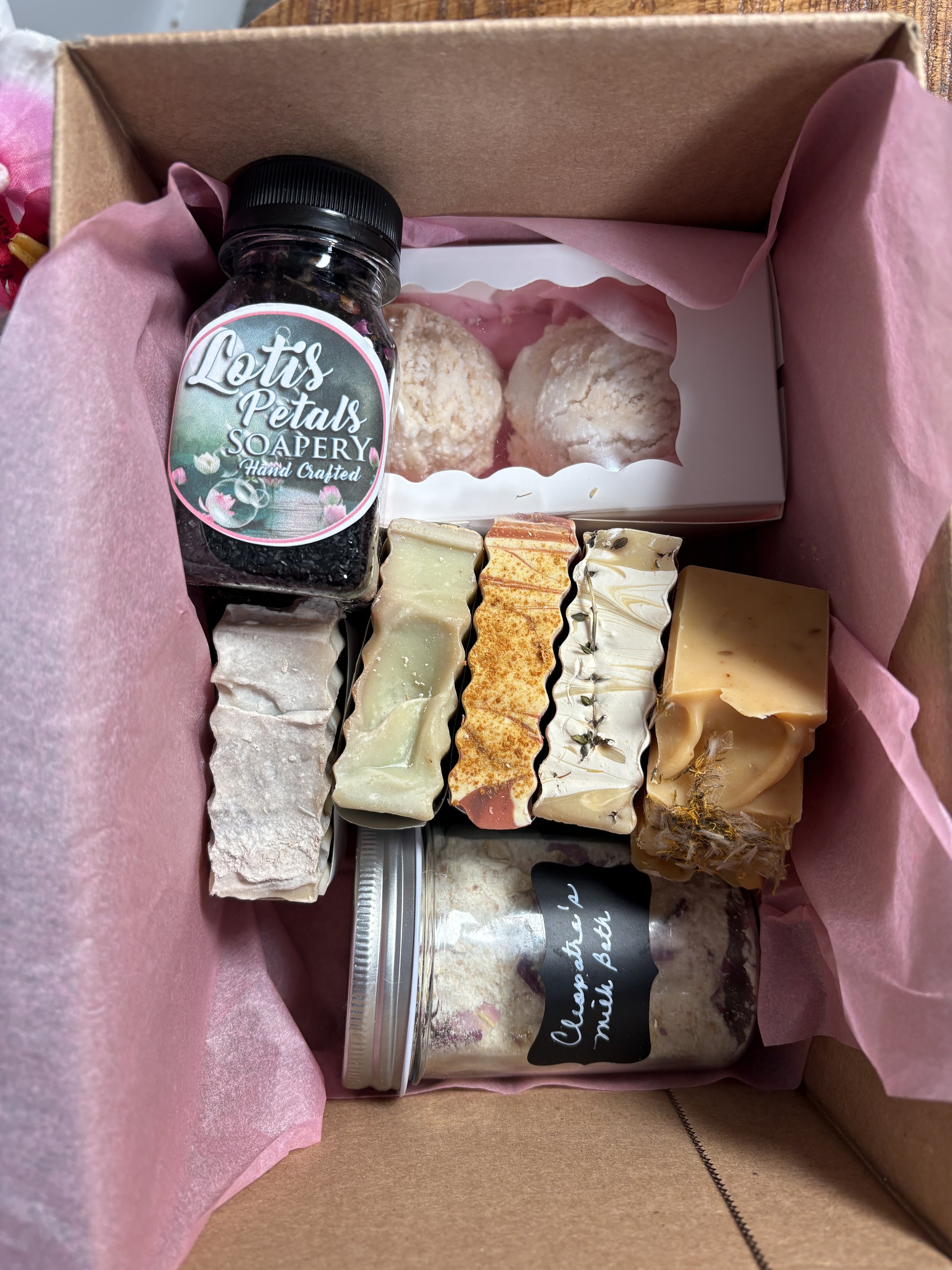 #20 Valentine's Day Gift Box