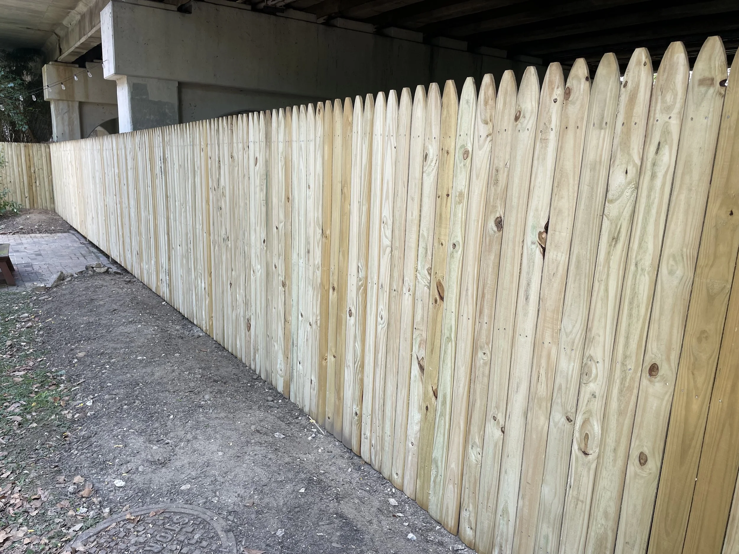 6 FT STOCKADE