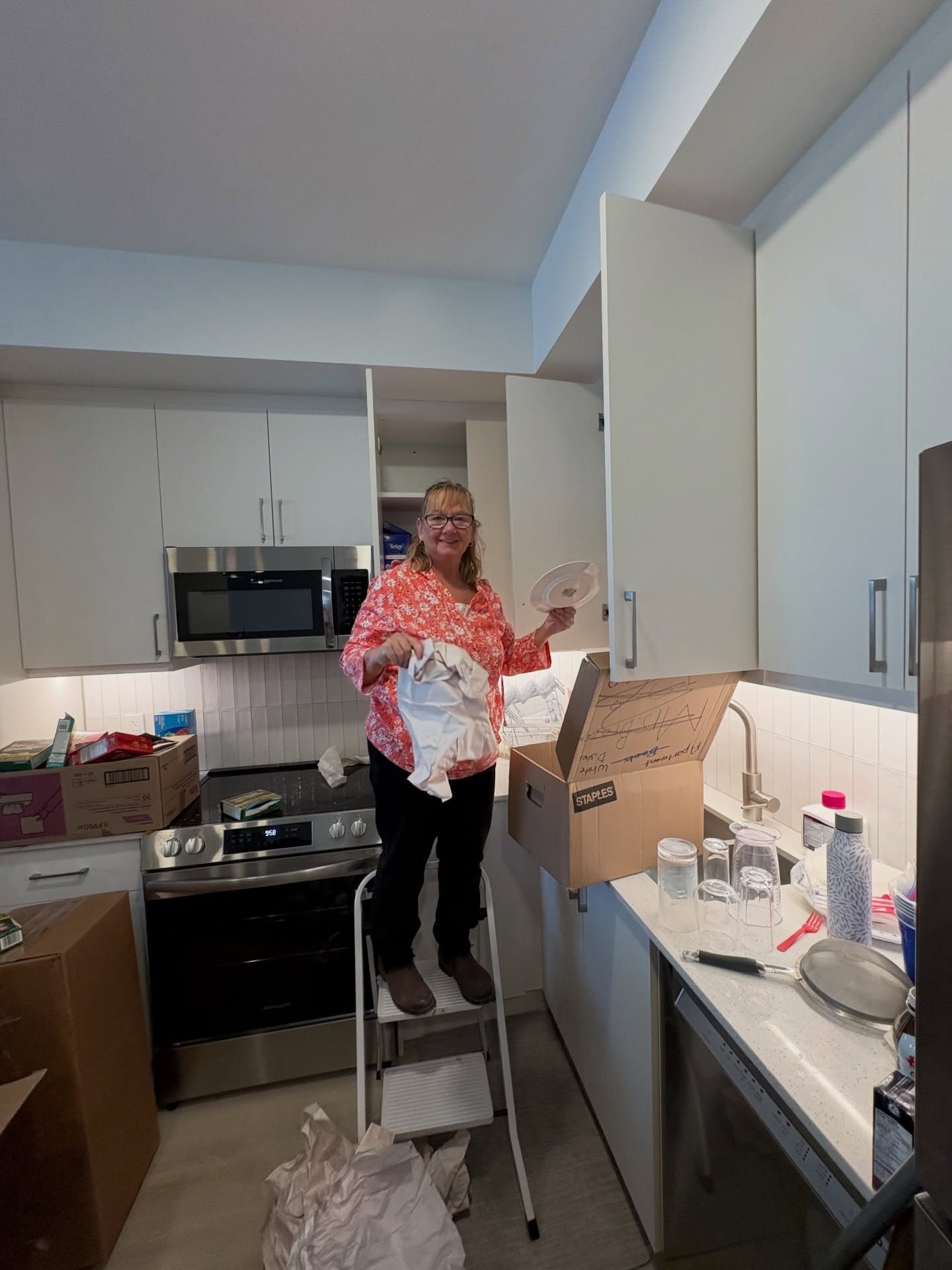 Helping families through life&rsquo;s bigger transitions 💛
Jen unpacking and setting up a new space for one of our senior clients.

Because it&rsquo;s not just about the move&mdash;it&rsquo;s about feeling at home again.

Right here in our community