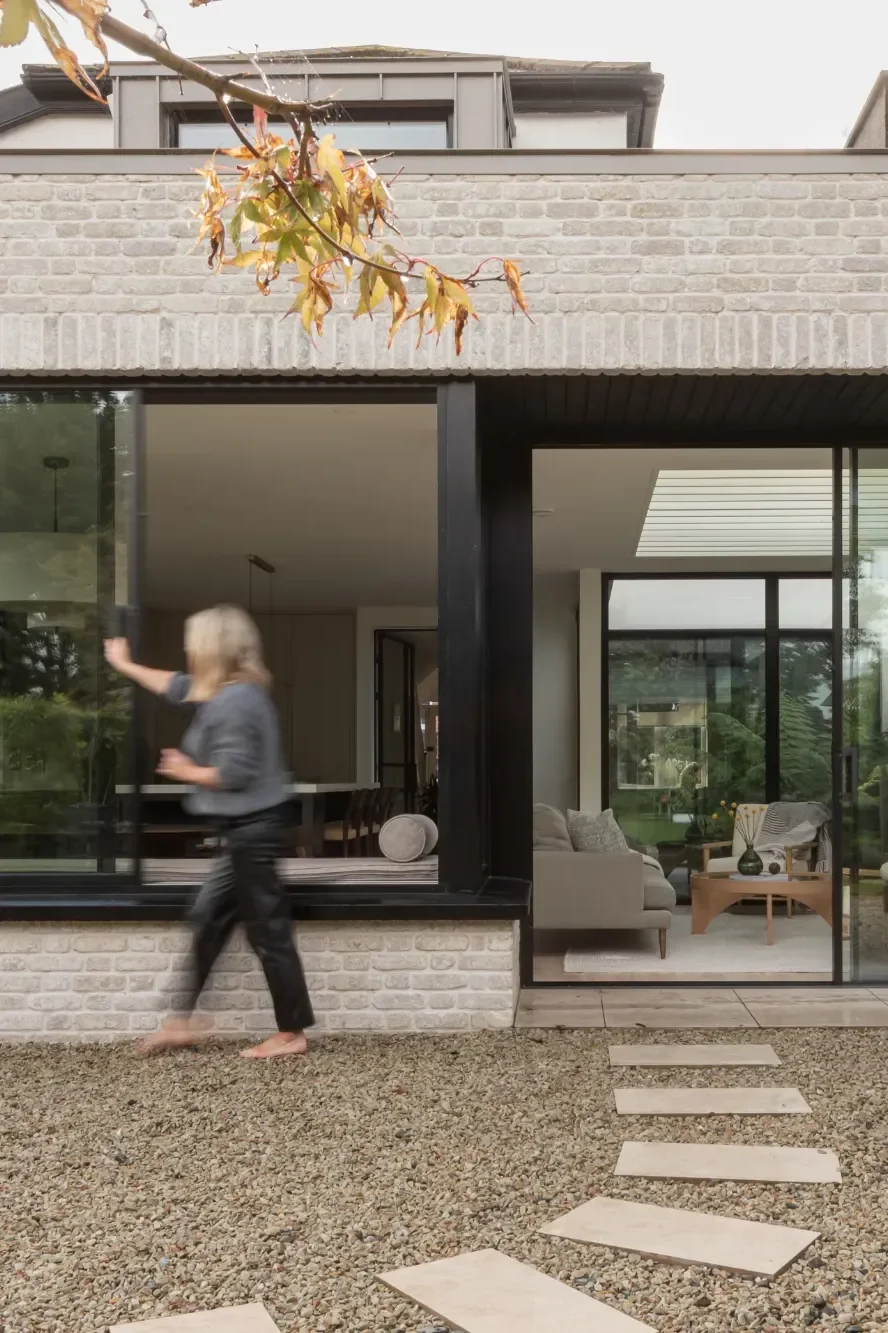 Dollymount Avenue, Clontarf