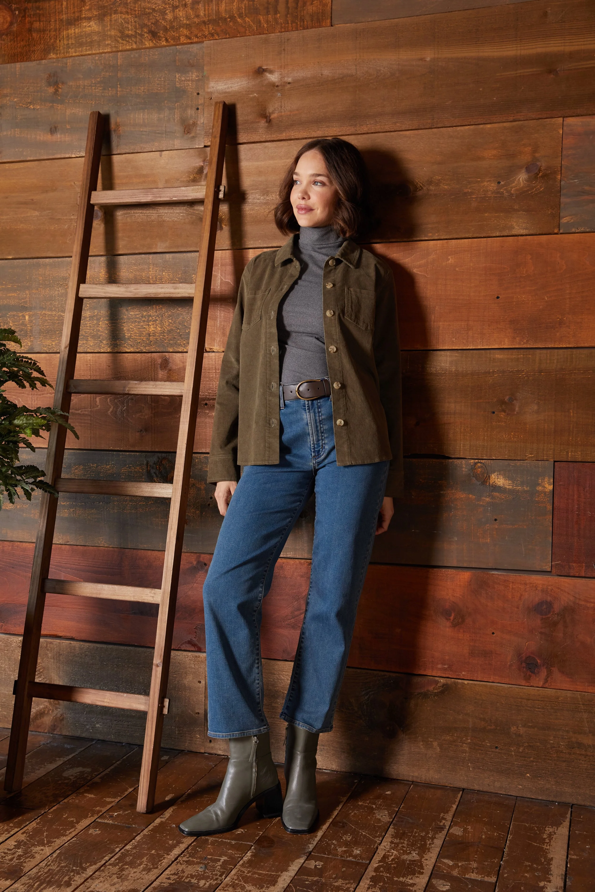 F25_CREATIVE CAMPAIGNS_FALL_MODELS_453.jpeg