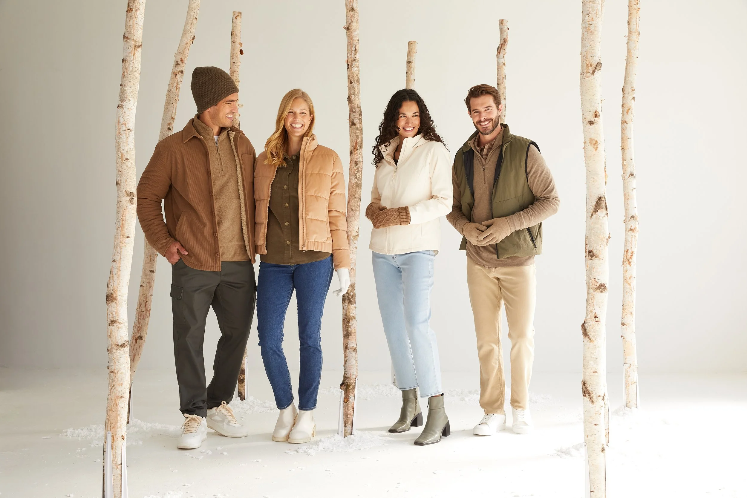 HOLIDAY 1_MODELS_0166 2.jpeg