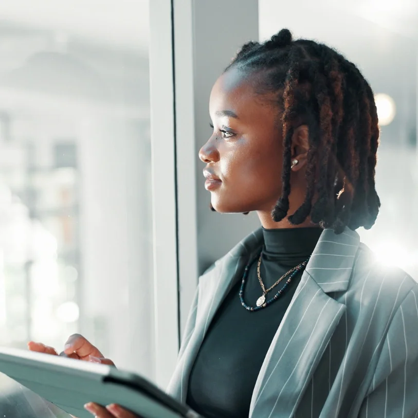 Black woman experiencing anxiety seeking culturally affirming therapy in California from a licensed Black therapist