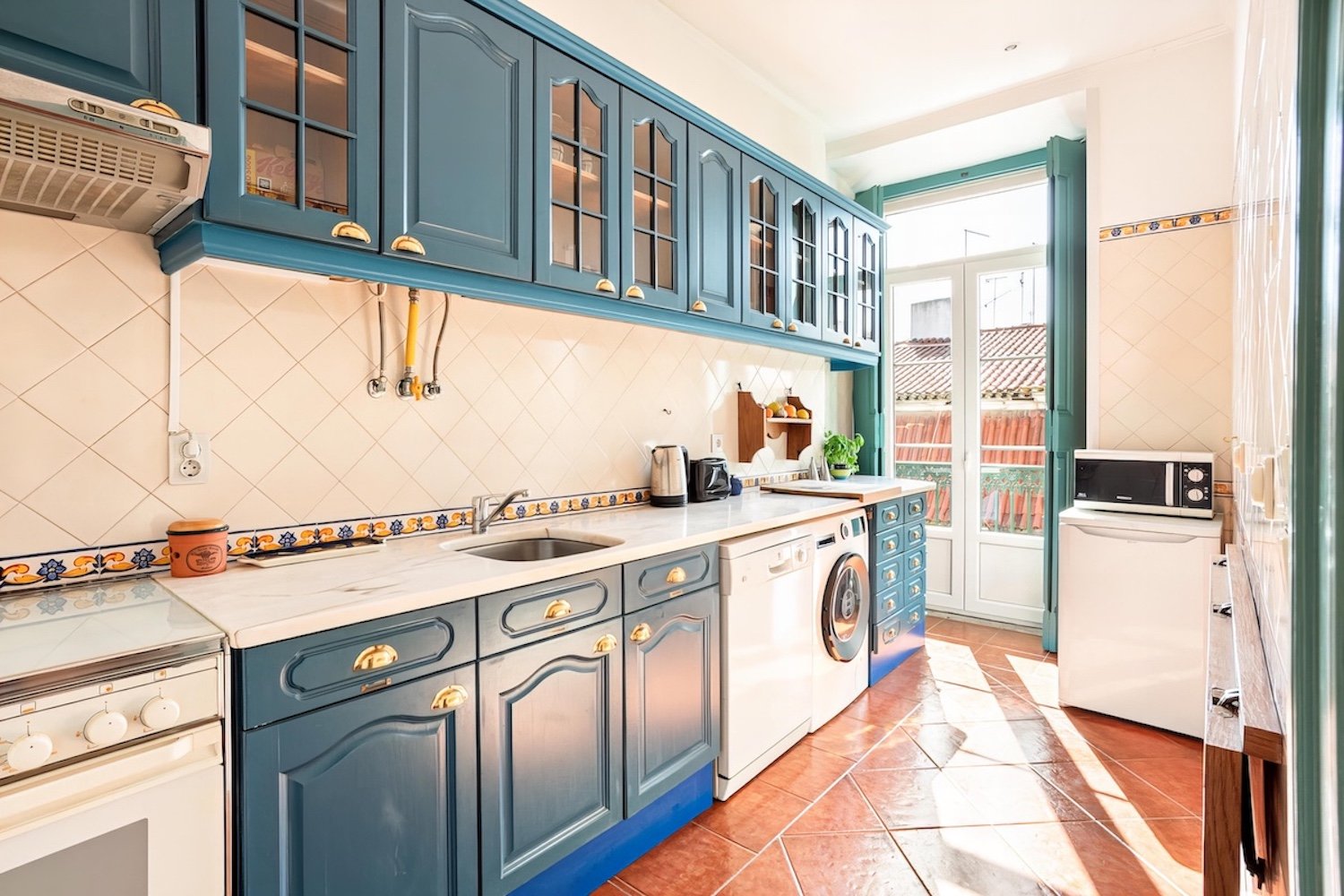 chiado_kitchen.jpg