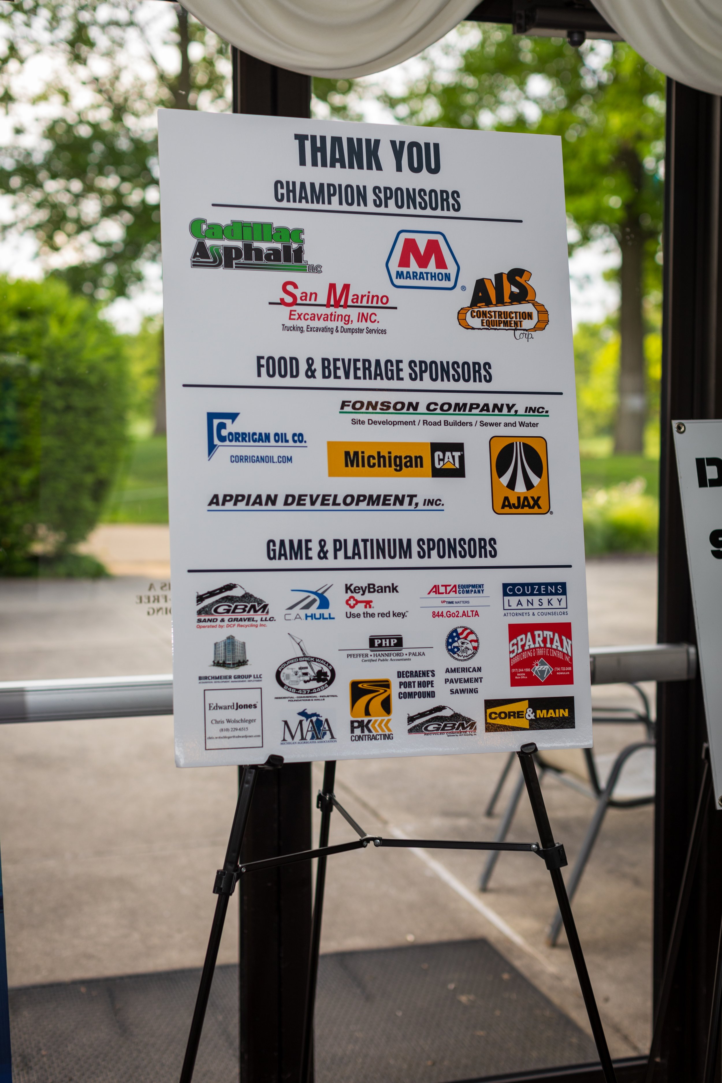 Sponsor Signs_001.jpg