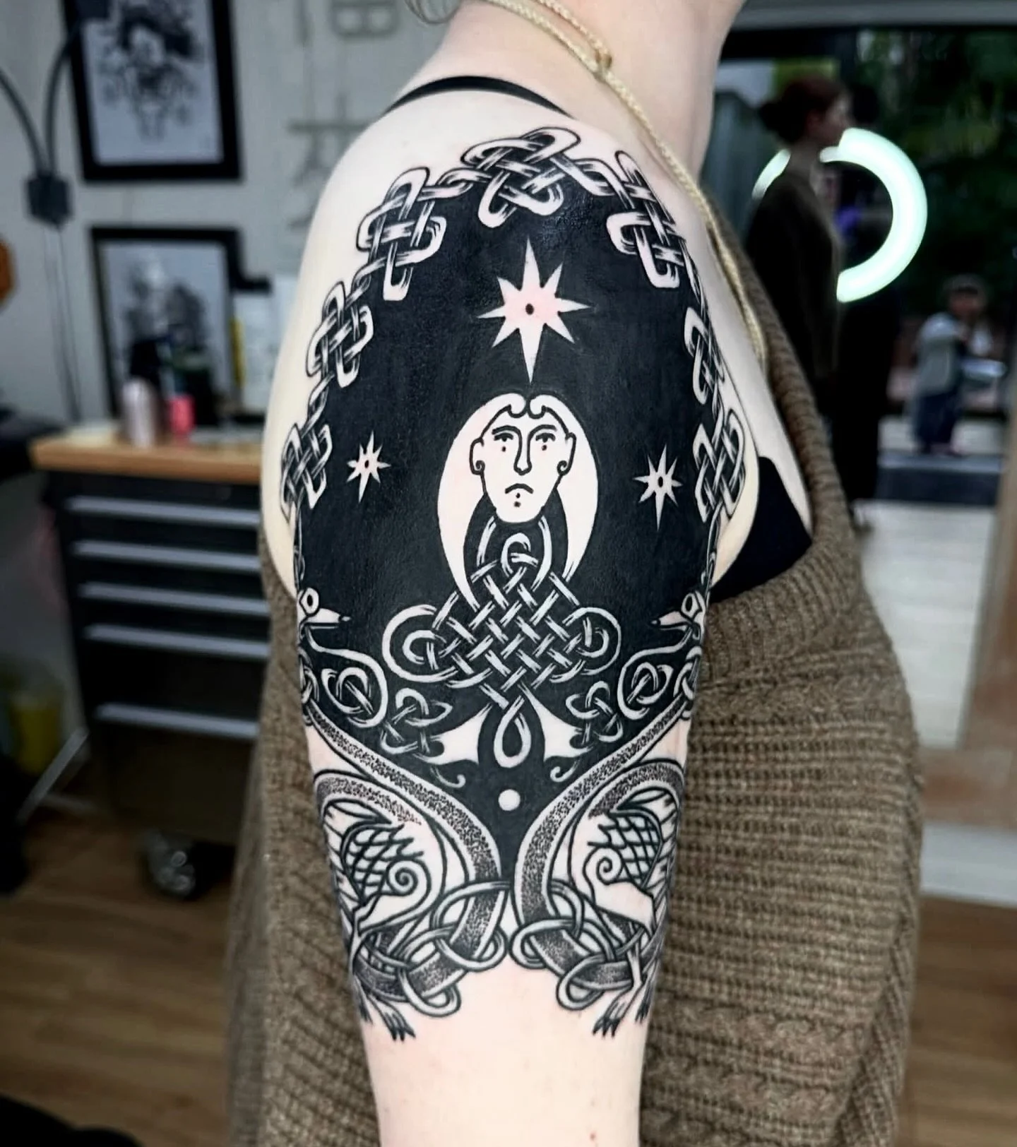 Lots of flash available, tap-out full day session deal available. My flash or bring your idea, I can work with your budget🫶🫶🫶
.
.
.
#goodfortunenz #aucklandtattoo #aucklandtattooartist #newzealandtattoo #tattooart tattooing tattooartist tattooer 福