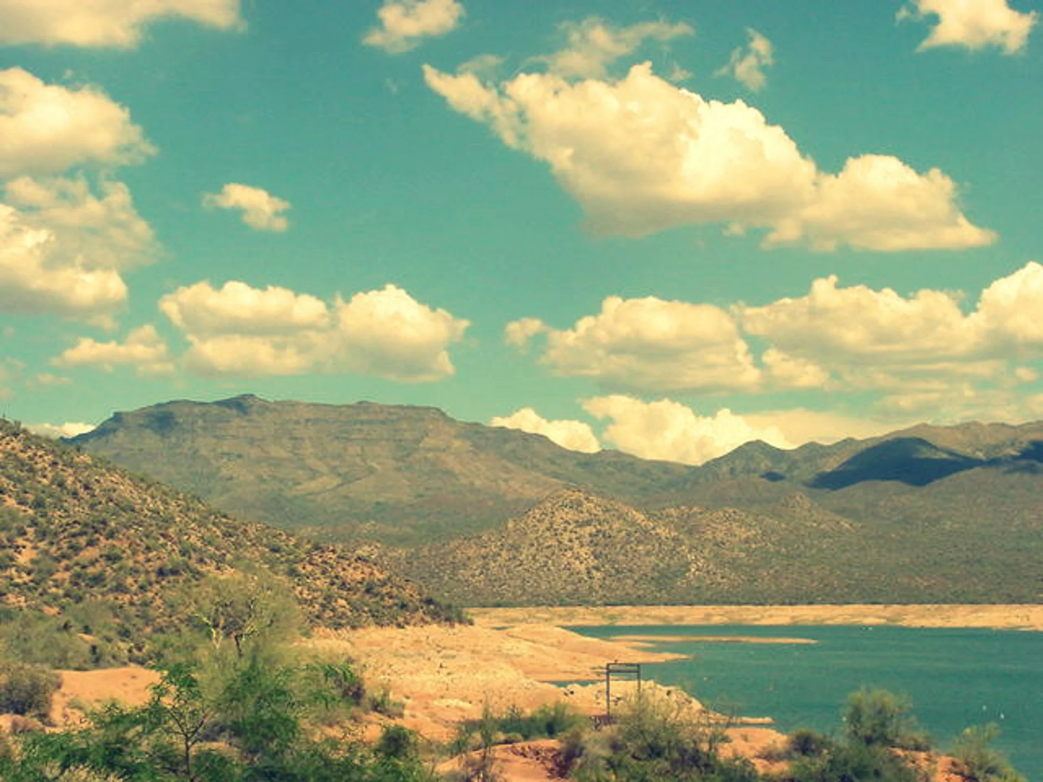 Bartlett Lake, Arizona, July 2000