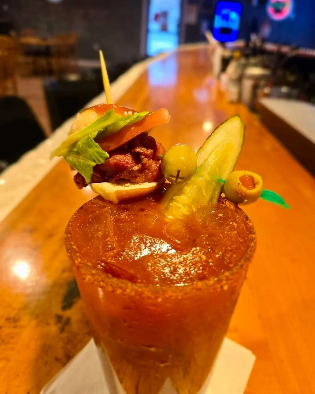 Sun is shining + we&rsquo;re dreaming about dinners on the patio at Shady Nook &mdash; the time is coming 🌞🍽️🚤
>> For now we&rsquo;ll drool over these specials : 
🔥 BLT Bloody Mary
🔥Southwest Burger
🔥Fried Perch
Which one are you trying t