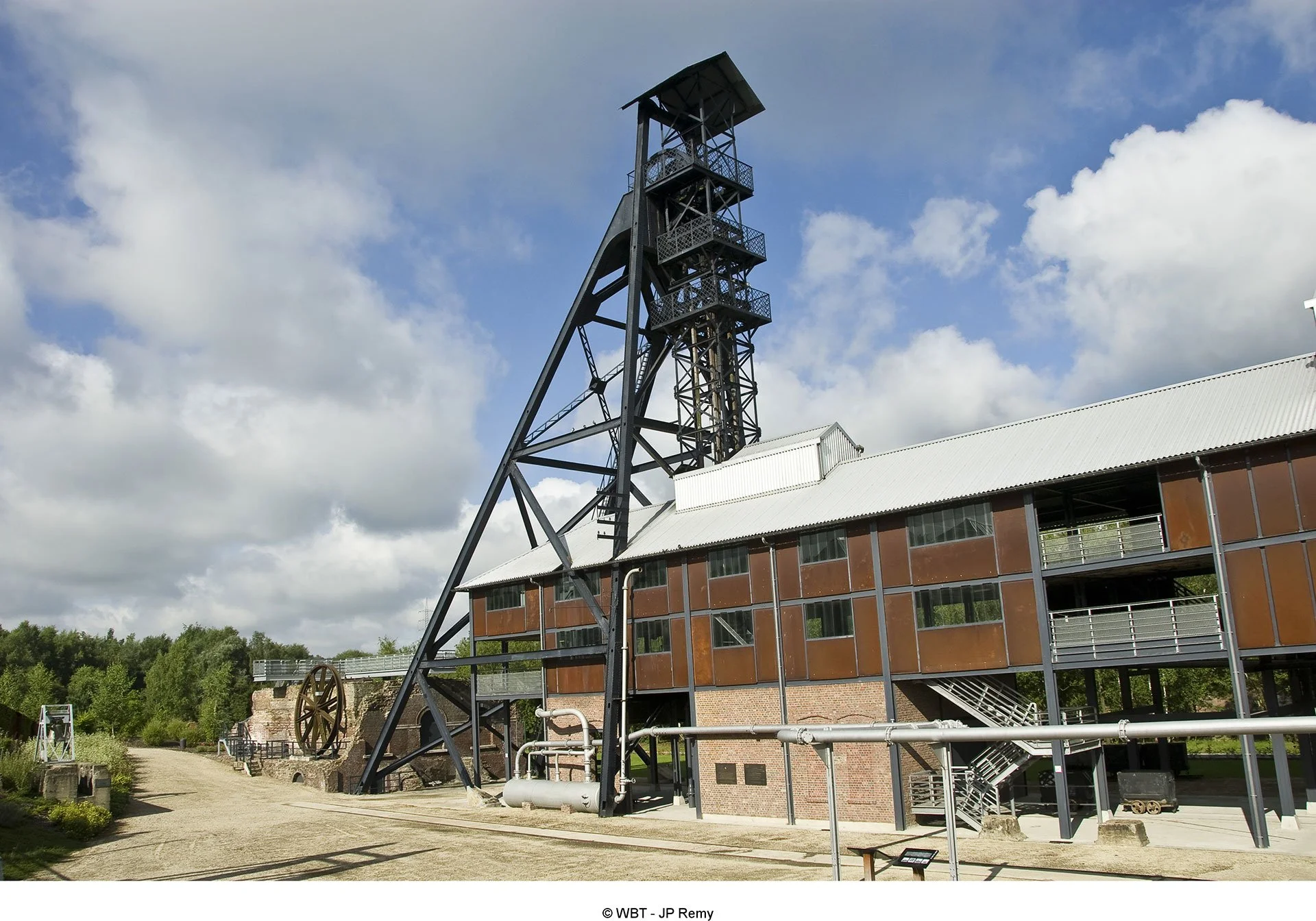 Bonnes-idées-411760_Marcinelle-BoisDuCazier-Mine-Charbonnage-PatrimoineMondi_(c)WBT-JPRemy.jpg