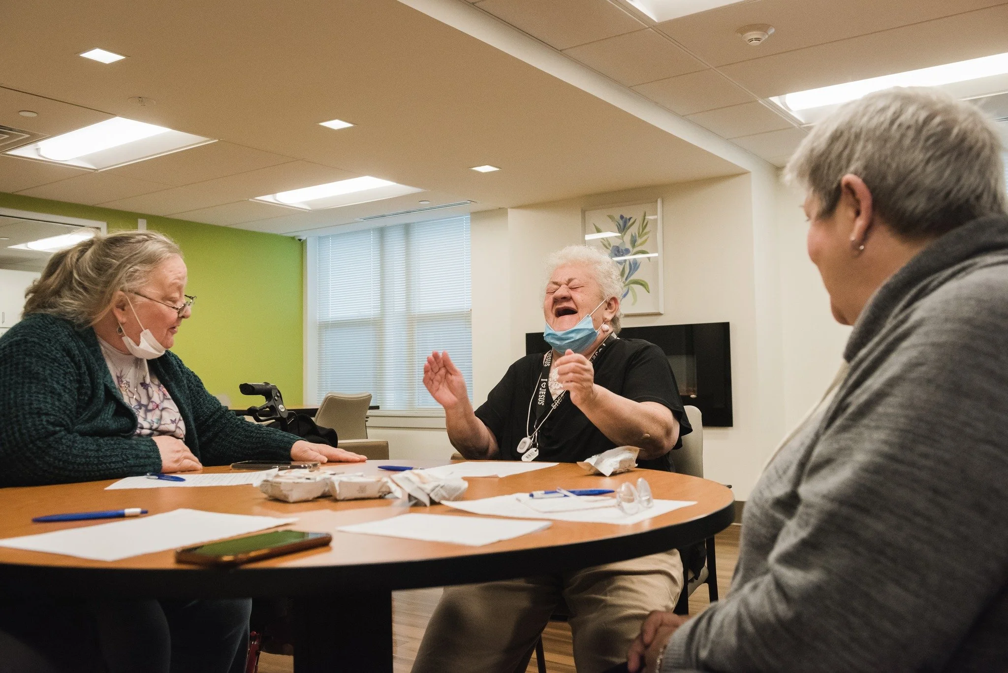 Proof that storytelling isn&rsquo;t just meaningful, it&rsquo;s also fun!
When we write together, we laugh together. When we laugh together, we grow together✨💕

 #olderadults #nonprofit #connecting #bestdayofmylifesofar #storiesmatter