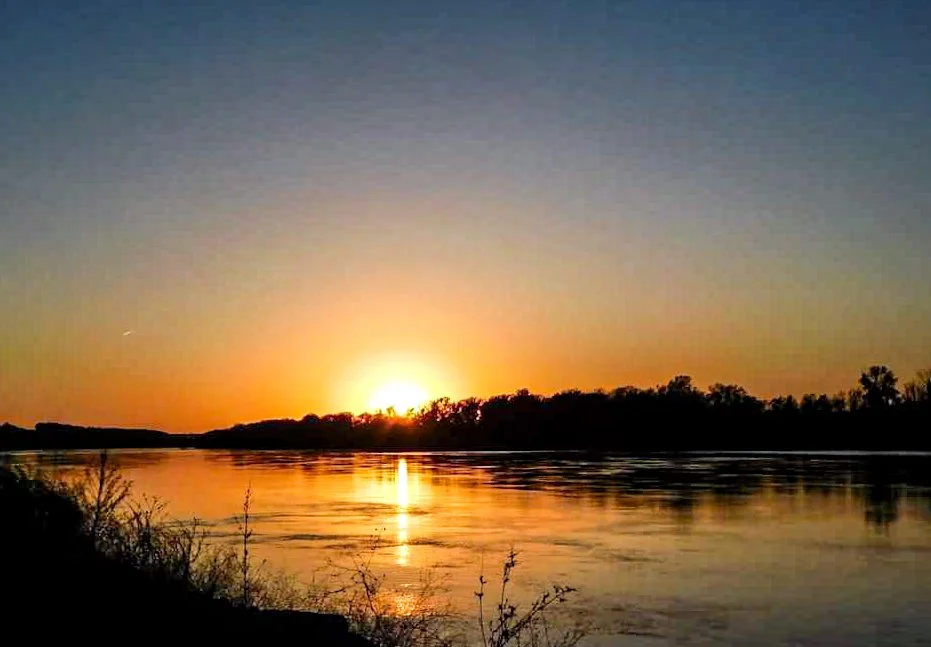 Sunset on the Missouri River