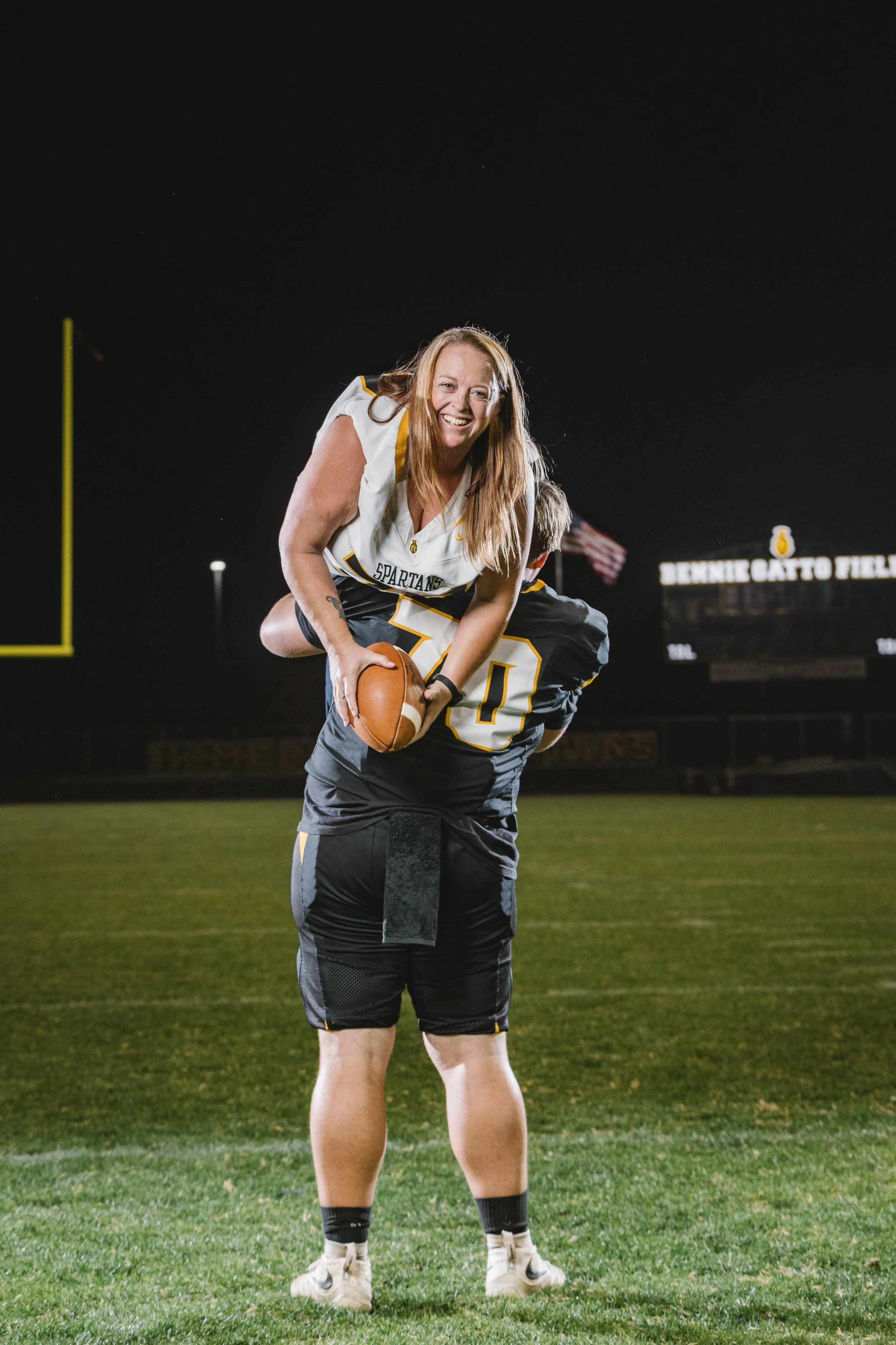 Sports - Football Portraits-mom