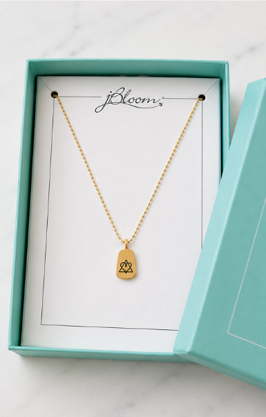 necklace in box.png
