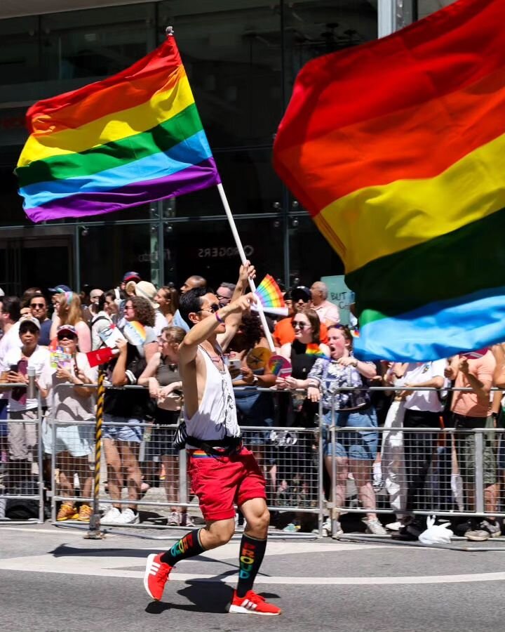 Toronto Pride 2023
___________________________________________________

also, f*ck chick-fil-a

#lgbtqiaplus #lgbt #gay #pride #torontopride2023 #portraiture #drag #photography #tmuimagearts #tmuima #canoneosrp